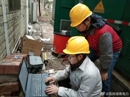国网衡阳配电检修公司对10千伏廖芙II线开展局放试验工作